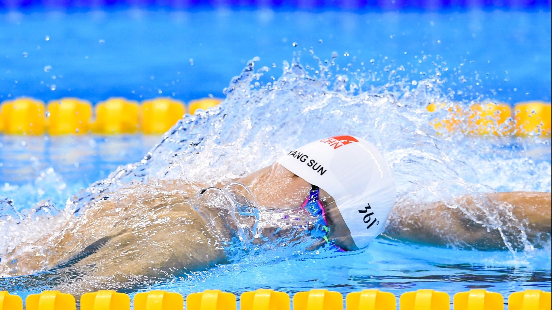 开云真人体育娱乐-体育精神：逆境中奋起的榜样！，体育精神励志