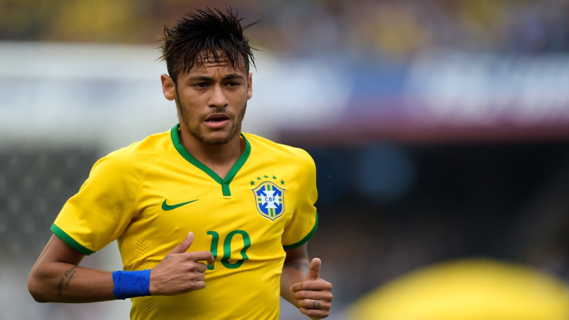 开云APP-冠军球队赛季广告片发布引发粉丝讨论与转发,冠军宣传片